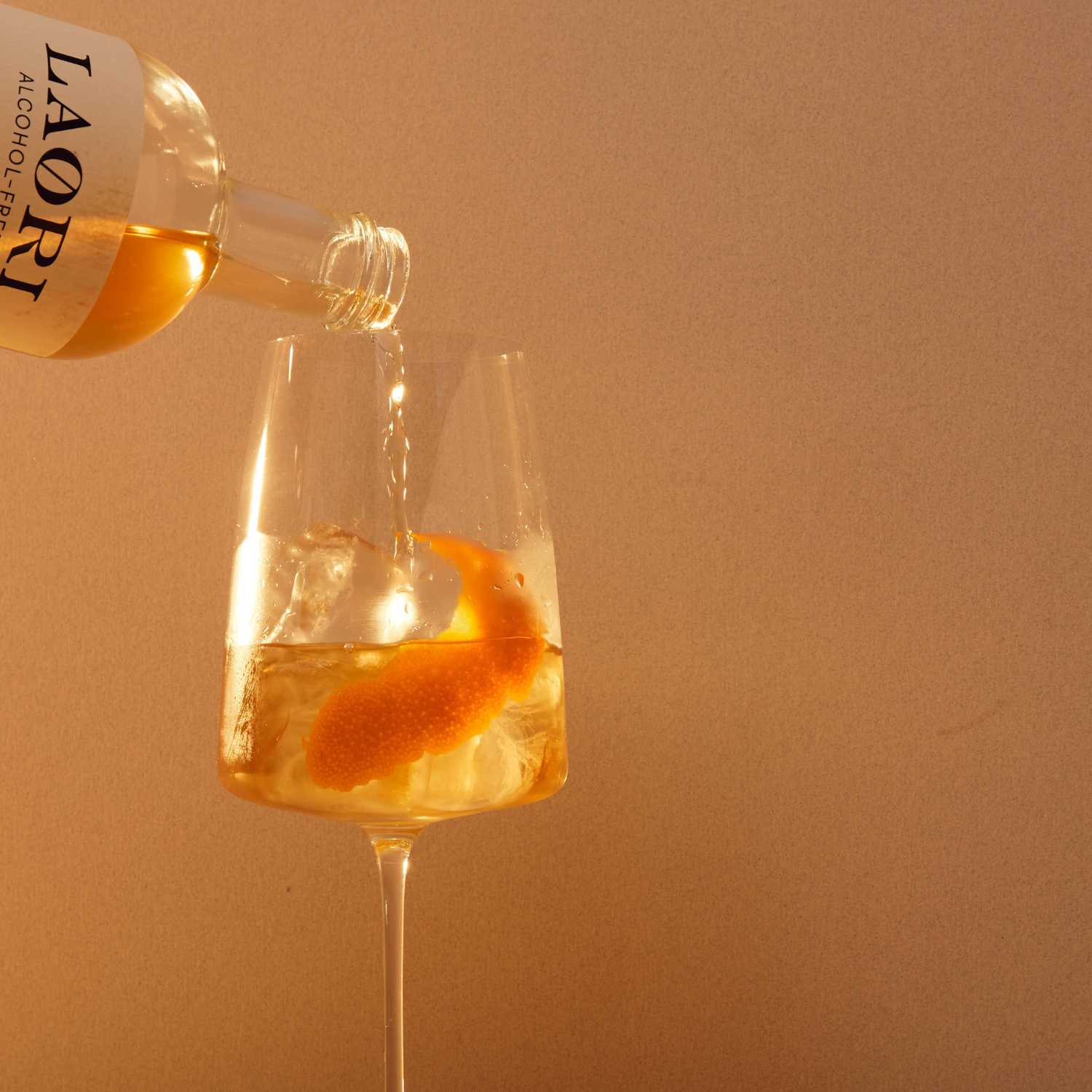 Mini tasting set: Laori Amalfi Mini 0.05 + Tonic Water - Not suitable for sale