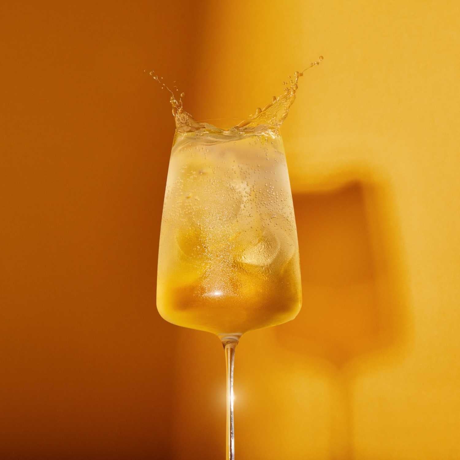 Mini tasting set: Laori Amalfi Mini 0.05 + Tonic Water - Not suitable for sale